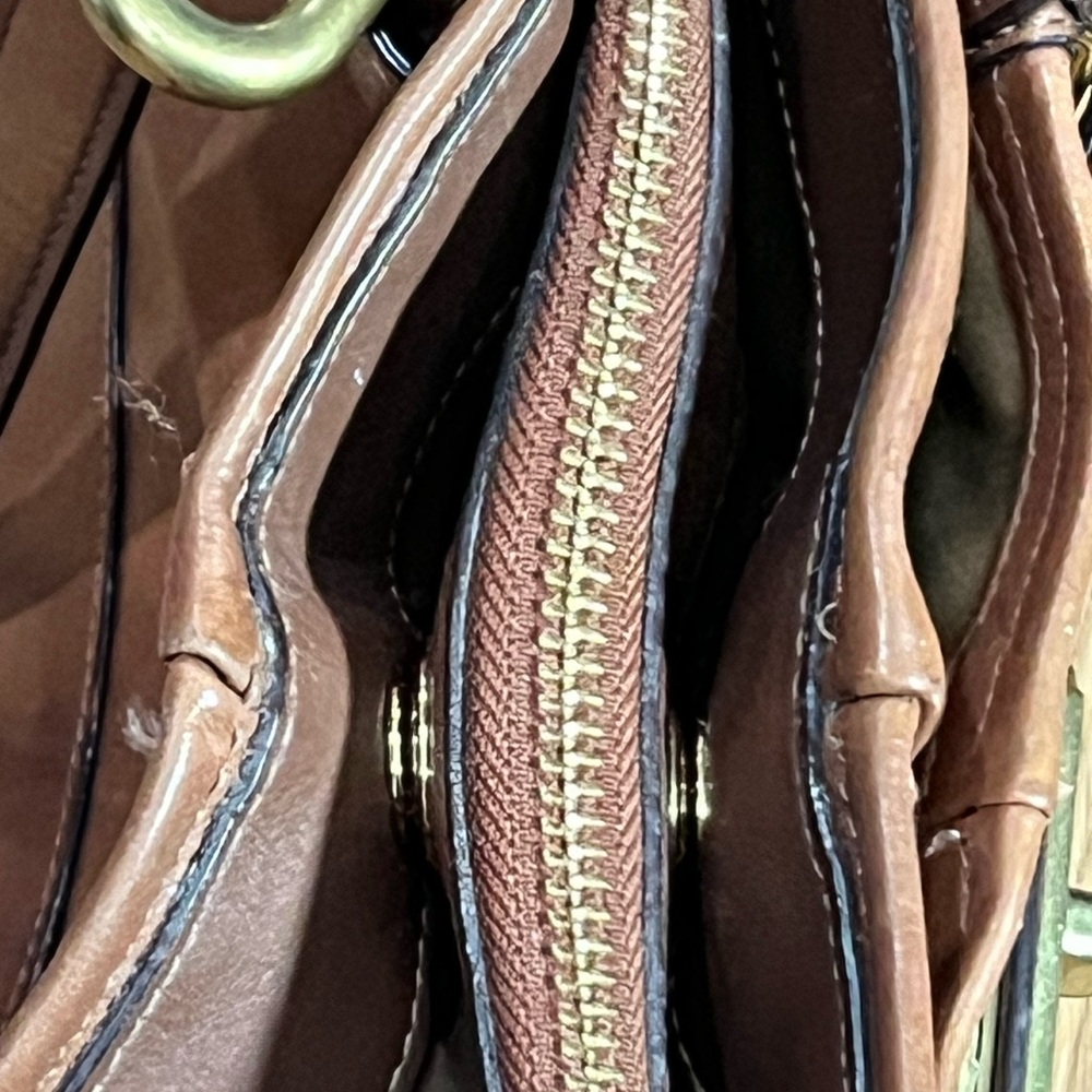 Coach Handbag - Picture 6 of 13